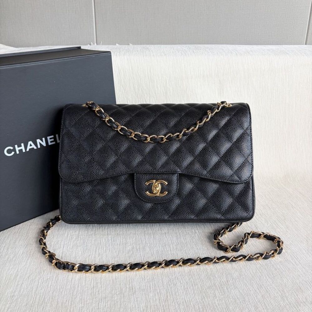 Chanel Women Pre-Loved Bag Very Good Condition